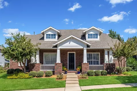 1715 Bluffview Ln, Carrollton, TX 75007