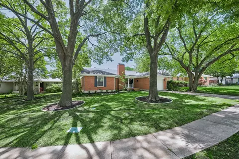 733 Kirkwood Dr, Dallas, TX 75218