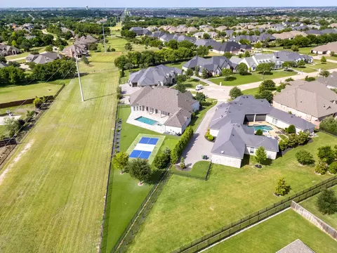 View/Area - 2000 Willow Bend Ct, Prosper, TX 75078 photo 3 of 5