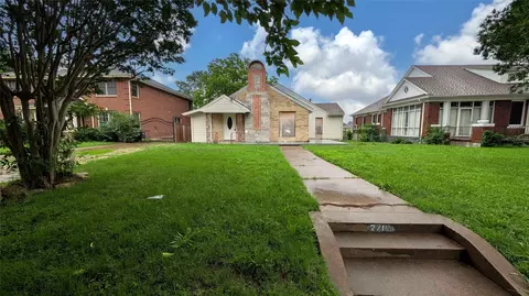 2718 South Blvd, Dallas, TX 75215