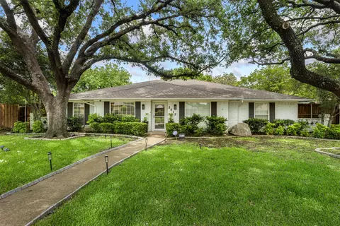2617 Eucalyptus Dr, Plano, TX 75075