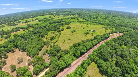 1561 Fm 80 N, Streetman, TX 75859