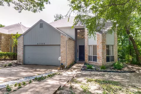6705 Clear Springs Cir, Garland, TX 75044