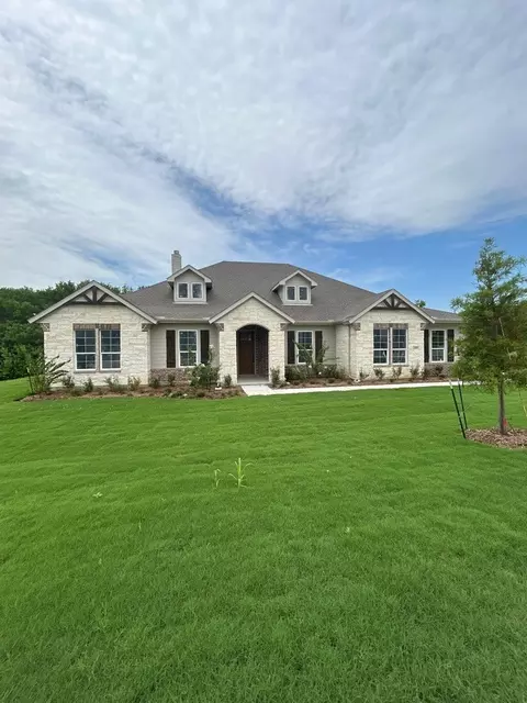1001 Perrin Ln, Van Alstyne, TX 75495