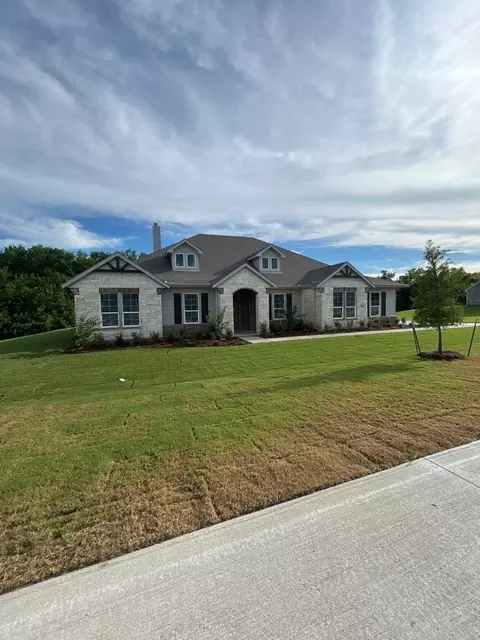 1001 Perrin Ln, Van Alstyne, TX 75495