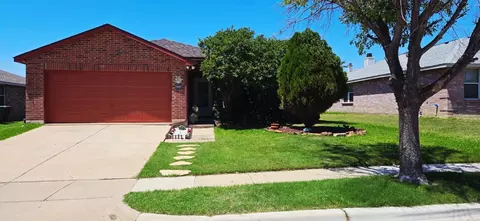 3223 Friesian Ct, Denton, TX 76210