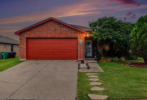 3223 Friesian Ct, Denton, TX 76210