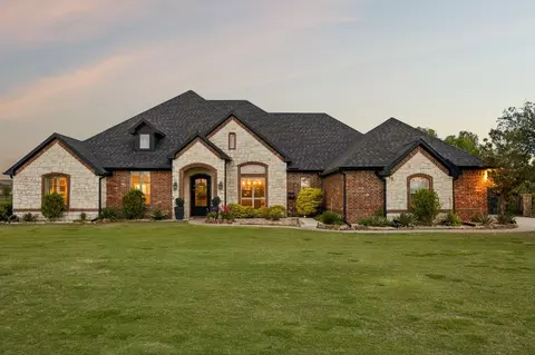 2585 Wincrest Dr, Rockwall, TX 75032