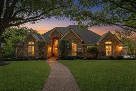 985 Post Oak Rd, Keller, TX 76248