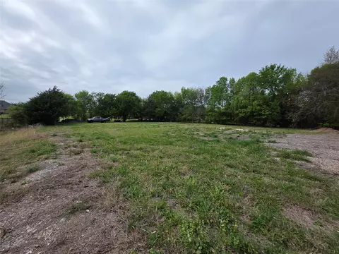 791 N Country Club Rd, Fairview, TX 75069