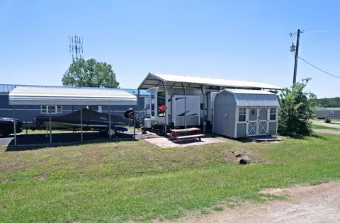 215 Running Bear, Quitman, TX 75783