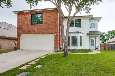 5216 Chessie Cir, Haltom City, TX 76137