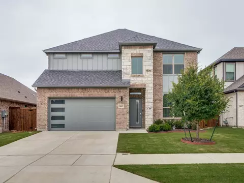 10613 Smiths Bend Rd, Fort Worth, TX 76126
