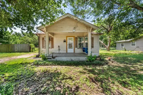 115 Woodland Ave, Corsicana, TX 75110