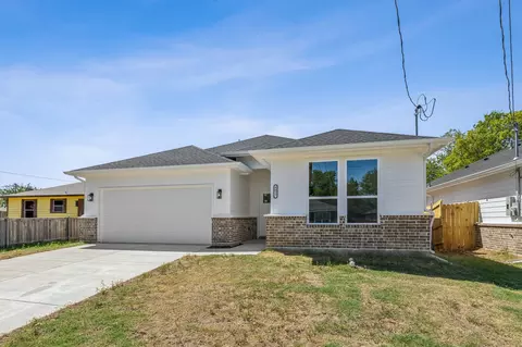 4617 Pickett St, Greenville, TX 75401