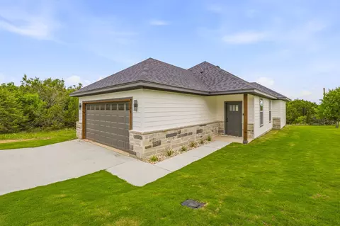 5708 Vanessa Ct, Granbury, TX 76048