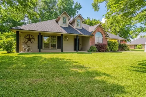 132 Nicole Ln, Weatherford, TX 76087
