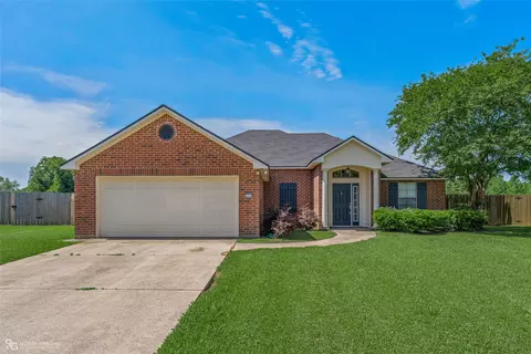 2110 Sweet Bay Cir, Bossier City, LA 71111