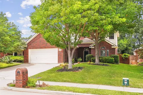 2821 Weslayan Dr, Denton, TX 76210