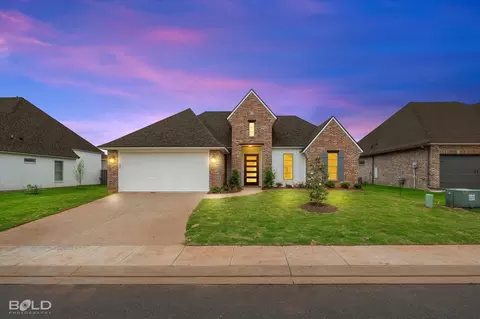449 Stacey Ln, Bossier City, LA 71111