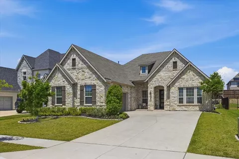 429 Samaritan Dr, Keller, TX 76248