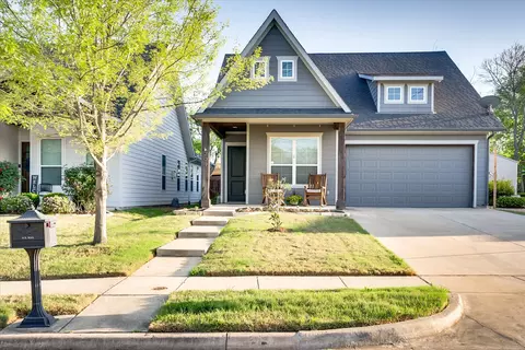 209 W Dallas St, Mansfield, TX 76063