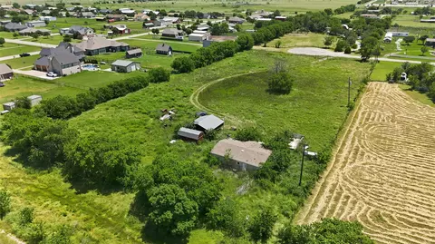 18508 James Smith Rd, Justin, TX 76247