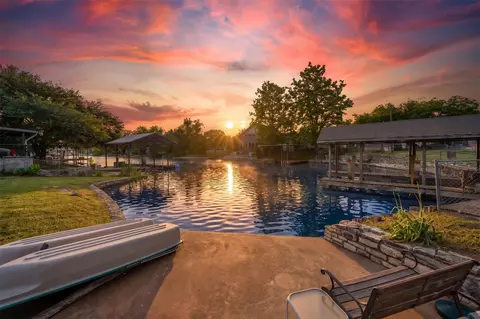 3401 Samoan Ct, Granbury, TX 76048