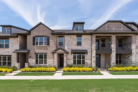 1920 Watermark Mews, Rowlett, TX 75088