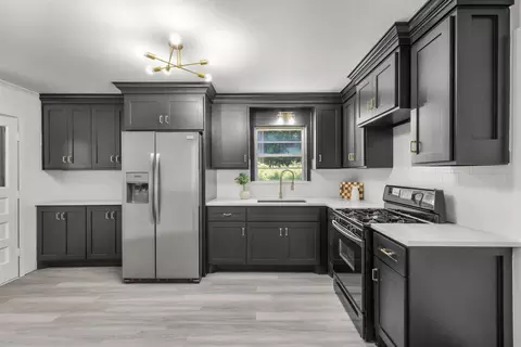 2816 Rosebud Ln, Richland Hills, TX 76118