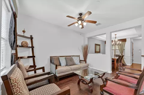 828 Apple Hill Dr, Allen, TX 75013