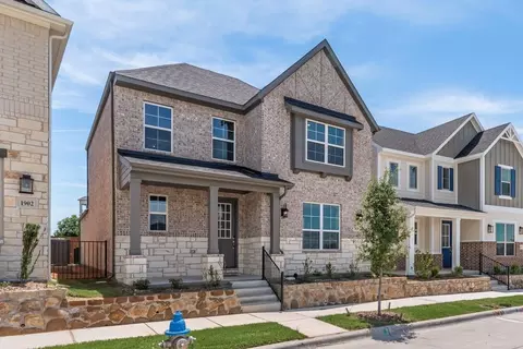 1826 Waterwalk Dr, Rowlett, TX 75088