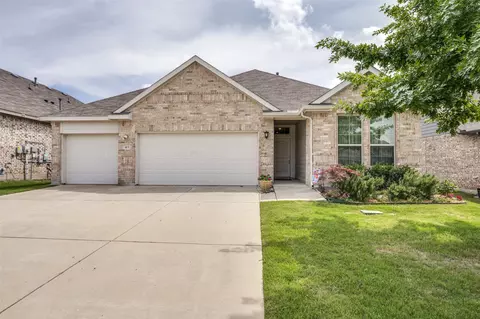 413 Wiggins Way, Van Alstyne, TX 75495