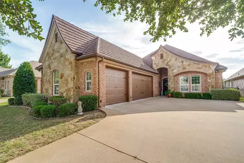 3450 Abes Landing Cir, Granbury, TX 76049