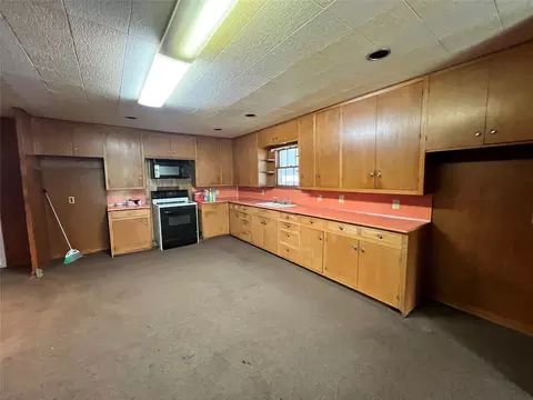 Kitchen - 3136 Mckenzie Ave, Waco, TX 76708 photo 1 of 1