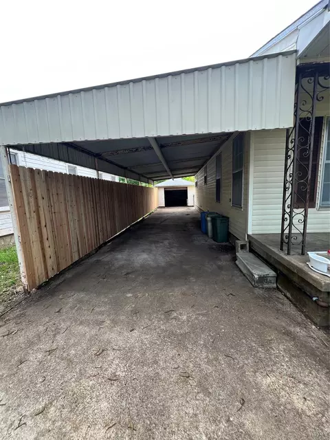 Exterior - 3136 Mckenzie Ave, Waco, TX 76708 photo 8 of 8