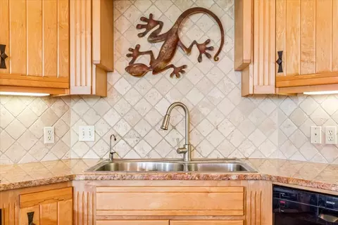 Kitchen - 200 Ranchcrest Rd, Lorena, TX 76655 photo 5 of 5