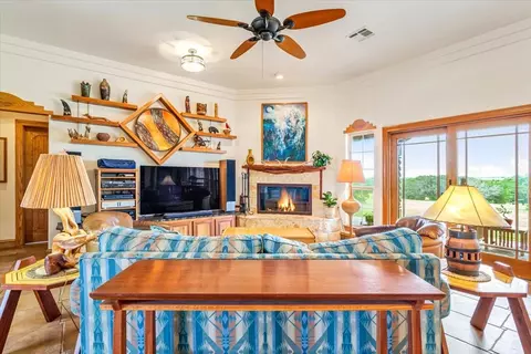 Living - 200 Ranchcrest Rd, Lorena, TX 76655 photo 1 of 3
