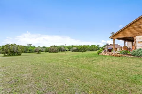 Exterior - 200 Ranchcrest Rd, Lorena, TX 76655 photo 9 of 14