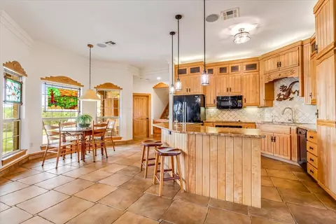 Kitchen - 200 Ranchcrest Rd, Lorena, TX 76655 photo 1 of 5