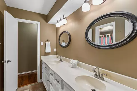 Bath - 5205 Dixie Cir, Sachse, TX 75048 photo 1 of 4