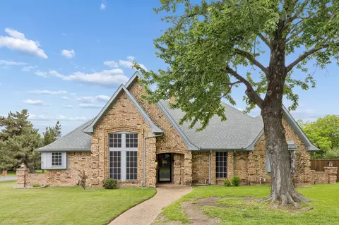 Exterior - 5205 Dixie Cir, Sachse, TX 75048 photo 3 of 11