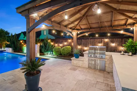 Exterior - 1405 Devonshire Dr, Celina, TX 75009 photo 6 of 10