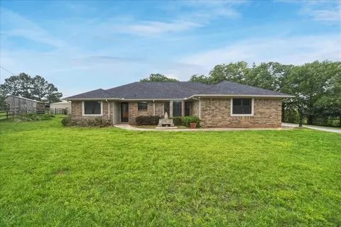 27020 Fm 902, Collinsville, TX 76233