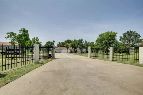 8862 County Road 4028, Kemp, TX 75143