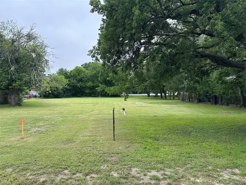 1307 Chase Ave, Cleburne, TX 76033