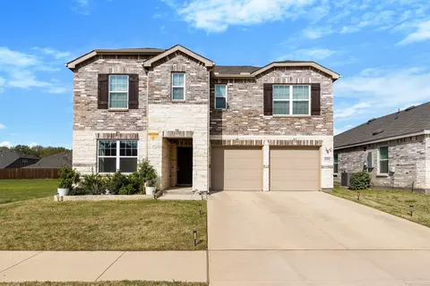 2220 Village Creek Ln, Denton, TX 76208