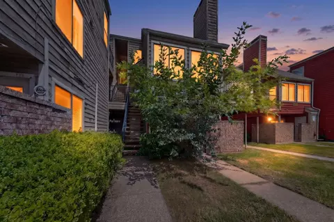 9811 Walnut St #203, Dallas, TX 75243