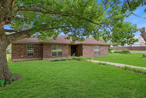 1838 W Taylor St, Sherman, TX 75092