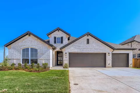 221 Barn Swallow Dr, Celina, TX 75009
